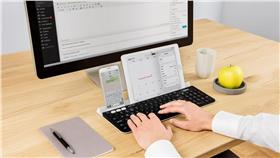 羅技推K780跨平台藍牙鍵盤　電腦、手機、平板都可用