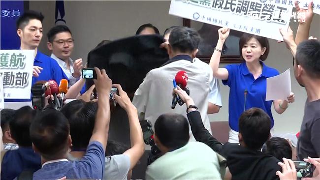 吳焜裕砸傷李彥秀　蔡正元批暴力份子