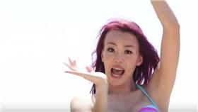  法拉利姐,BOBOBO,新歌（圖／翻攝自Tony Baloney 東尼布朗尼 YouTube）