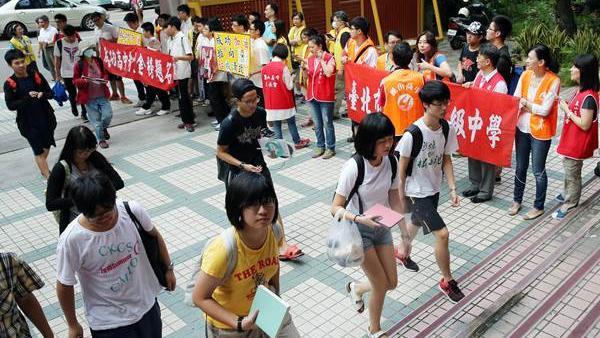 大學指考生物科　補教估近5年最難