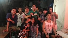 下一站幸福,安心軒,吳慷仁,吳建豪（圖／翻攝自安以軒微博）