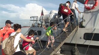 觀光船停駛躲飛彈　船長直呼有驚無險