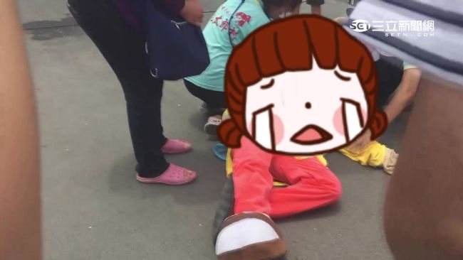 真的熱暈！「桃太郎」轉圈後軟腳倒地