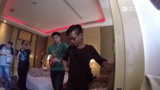 警佯裝摩鐵客房服務　送餐進房逮毒蟲