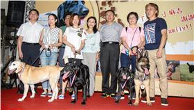 柯文哲,搜救犬（圖／中央社）