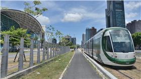 高雄輕軌通車_高雄市政府