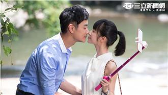 林佑威不斷彎腰　才能「鼻咚」連俞涵