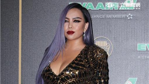 台東災情嚴重　阿妹捐200萬助重建