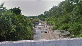 霧峰,乾溪（圖／翻攝自Google Map）
https://www.google.com.tw/maps/@24.0420036,120.7064149,3a,75y,264.34h,69.12t/data=!3m6!1e1!3m4!1s9Zvuvo_EI0JexOQsbdA8vA!2e0!7i13312!8i6656