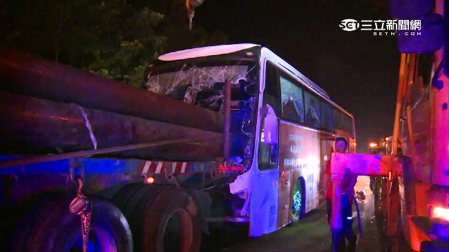 國光司機慘死　遭撞貨車載鋼條未超重