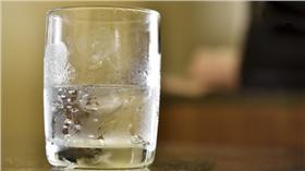 蘭姆酒吐司／飯後喝冰水會致癌？