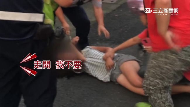 女童偷竊遭逮嘶吼尖叫　揚言告警性侵