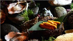 君品六週年，祭出海膽、生蠔吃到飽下午茶。（圖／君品酒店提供）