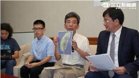 黃國書,武嶺路燈記者會　圖／記者林敬旻攝