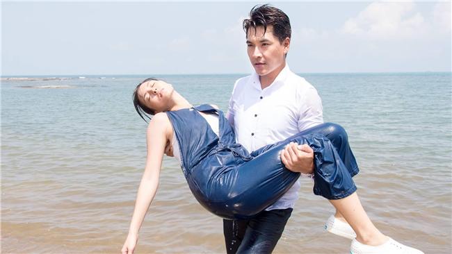 強颱來襲！王傳一新戲活動照常舉行