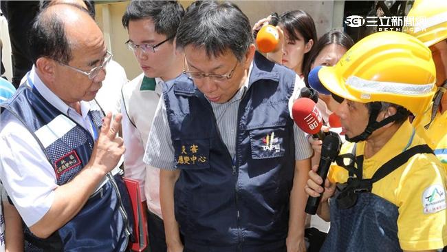 士林視察作秀？　柯文哲15分鐘快閃