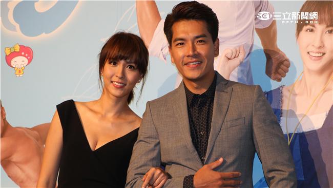 魏蔓自爆摸過胸肌：我眼中只有王傳一