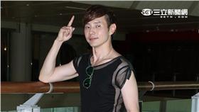 包偉銘新專輯「Fun Fun Fun」已在7月3日52歲生日當天發行，再次挑戰3首舞曲、7首慢歌，再掀迪斯可熱浪。（記者邱榮吉/攝影）