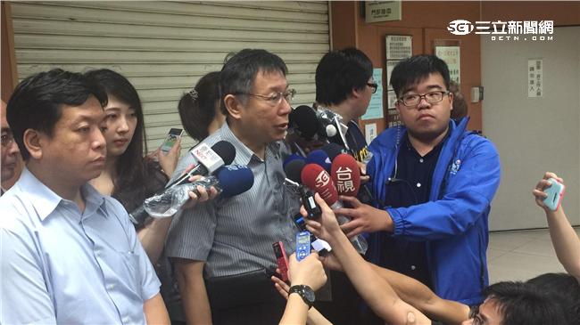 台鐵爆炸案　柯文哲抵達醫院探視傷者