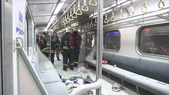 陰錯陽差搭上爆炸列車…越女目擊犯案