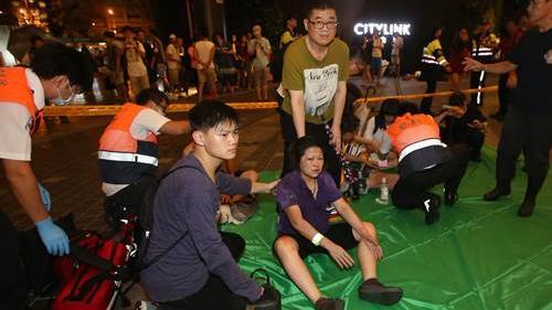 松山爆炸後她惦記的卻是這件事...