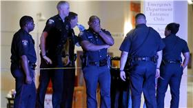 達拉斯槍殺（圖／美聯社／達志影像）