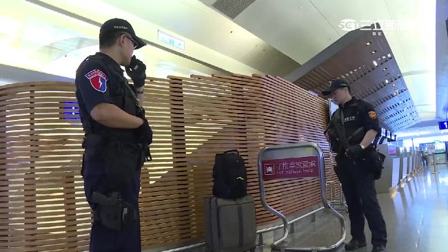 桃機加強維安　閒置行李引員警注意