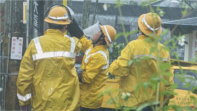 台東3.6萬戶仍停電　台電全力搶修