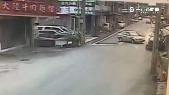 扯！酒駕男撞BMW　拿塑膠籃當椅子