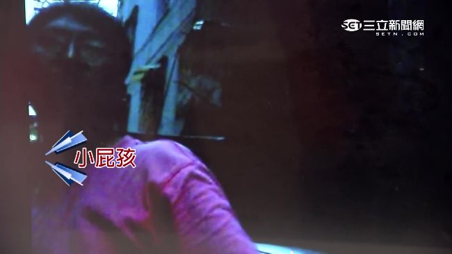 酒醉男失控！不斷狂嗆警是「小屁孩」