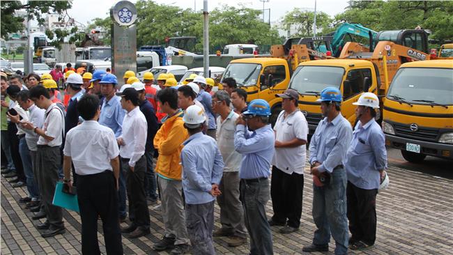 協台東救災　台南市支援人員、車出發