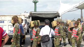 孤島待援！物資擠爆上船送綠島、蘭嶼