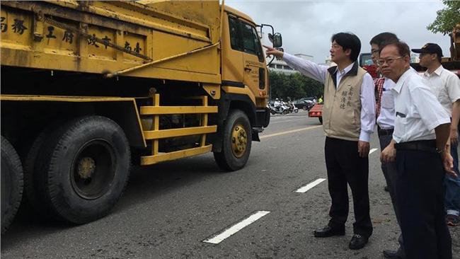 蔡正元酸沒捐錢　賴清德：你捐了多少