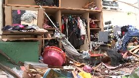 W颱風毀香蘭1200