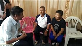 蘇嘉全慰問黃文忠家屬