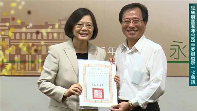 軍公教調薪增負擔　李來希：胡說八道