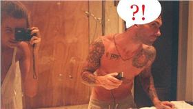 魔力紅,亞當李維／instagram