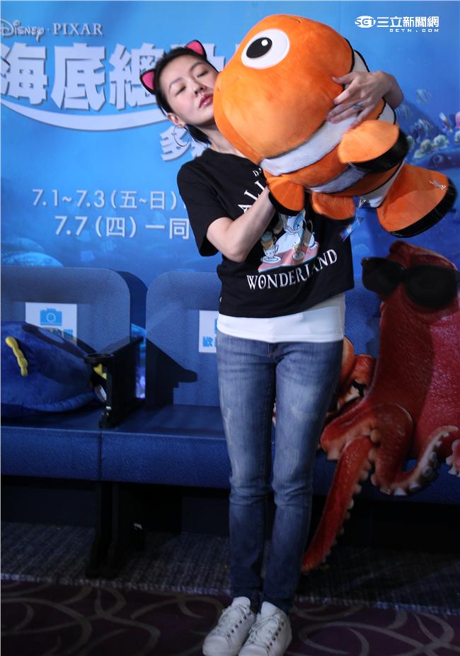 徐熙娣 (小S)出席電影「海底總動員2多莉去哪兒」慈善特映活動。（記者邱榮吉/攝影）

