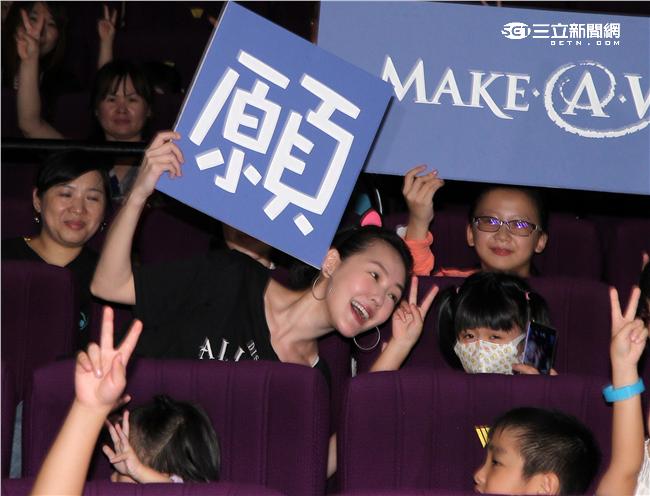 徐熙娣 (小S)出席電影「海底總動員2多莉去哪兒」慈善特映活動。（記者邱榮吉/攝影）

