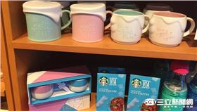 ▲強攻父親節、情人節　星巴克今起推蛋糕、主題商品（圖／星巴克）