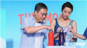 氣溫屢破新高　隋棠攜小鮮肉做超涼實驗