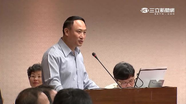 護南海主權　鄭德美備詢渾身是戲