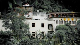 台版「厲陰宅」？房仲拍照撞影慘嚇跑