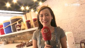 比基尼辣妹賣茶葉蛋！駕駛倒車買兩粒