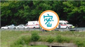 車禍現場靈魂出竅？（圖／翻攝自Saul Vazquez臉書）