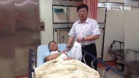 w浪打警斷腿2400