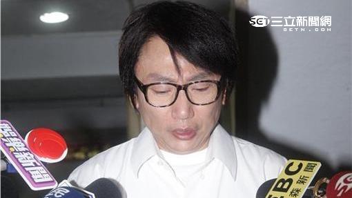 手肘襲胸！女教友匿名作證告秦偉