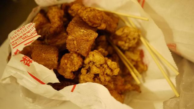 他買宵夜餵女友遭拒　網虧：你是家長