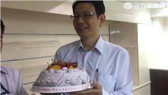 低調慶生　前國防發言人願望是這個