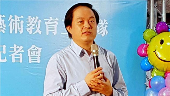 疑為歐陽妮妮改校規　台藝大校長喊冤